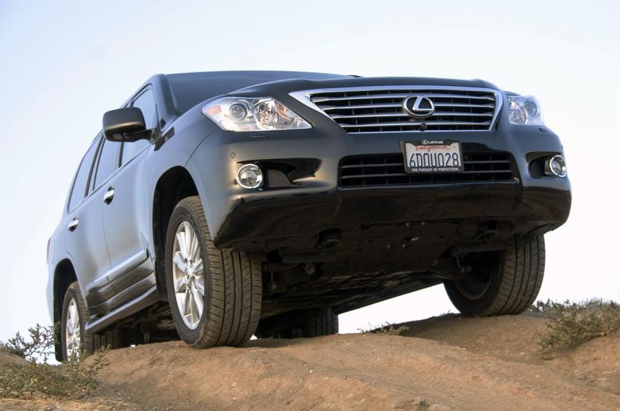  Lexus LX570 2009 года  (фото 41 из 46)